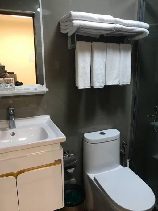 Grand Riviera Suites Manila Ngoại thất bức ảnh