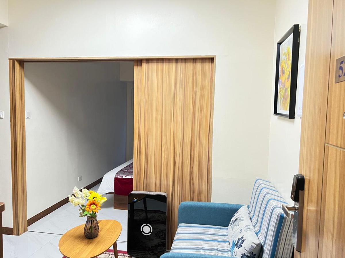 Grand Riviera Suites Manila Ngoại thất bức ảnh