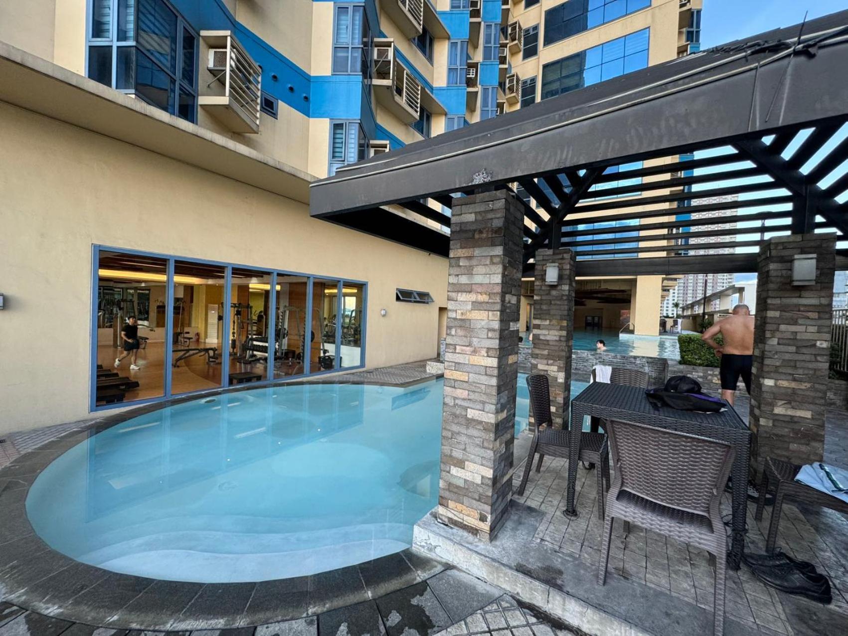 Grand Riviera Suites Manila Ngoại thất bức ảnh